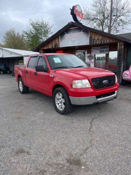 2004 Ford F-150 for sale at LEE AUTO SALES in McAlester OK