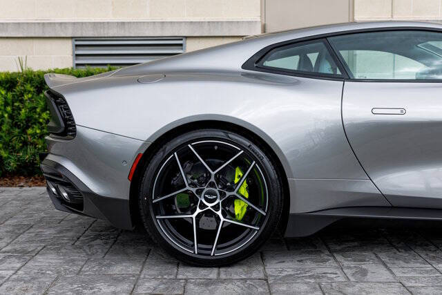 2025 Aston Martin Vanquish