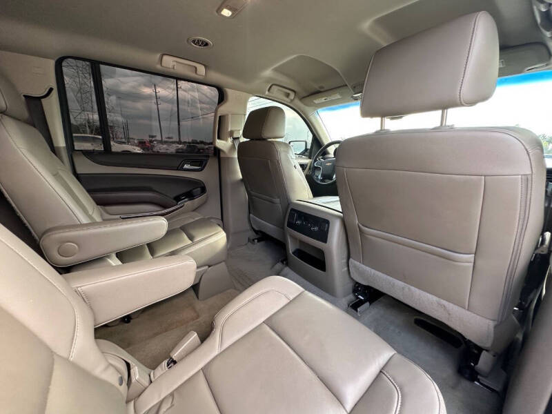 2020 Chevrolet Suburban LT