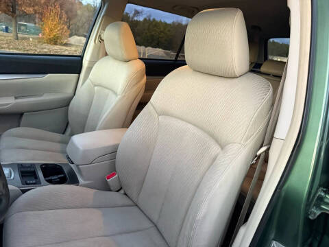 2010 Subaru Outback 2.5i Premium