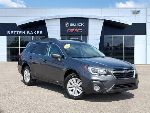 2018 Subaru Outback for sale at Betten Baker Preowned Center in Twin Lake MI
