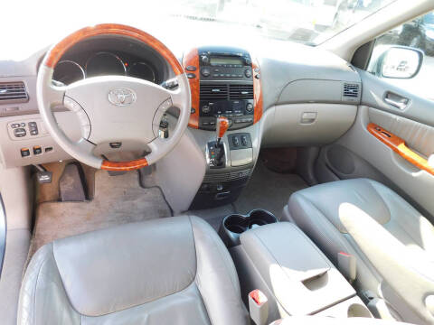 2008 Toyota Sienna XLE Limited