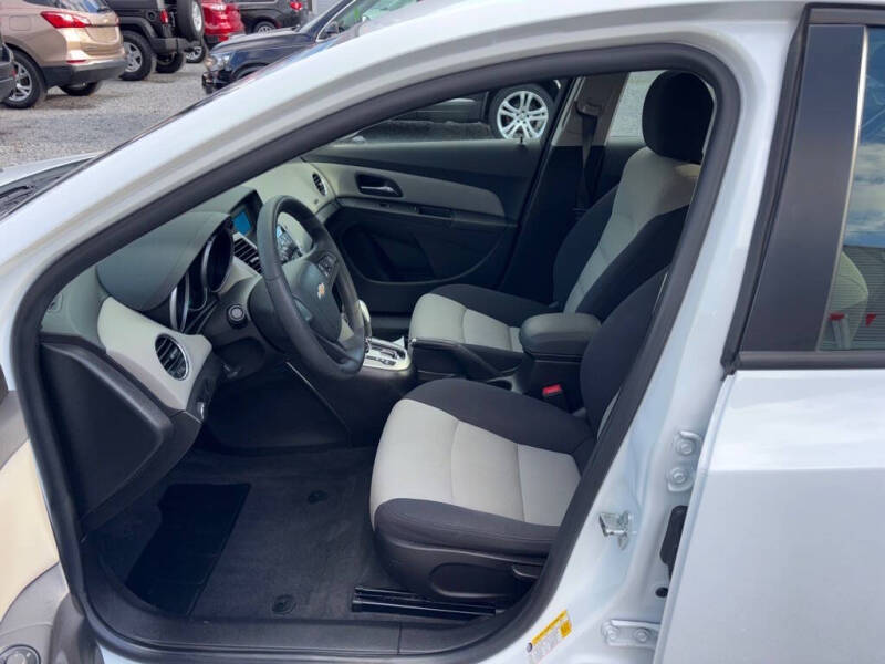 2015 Chevrolet Cruze LS Auto