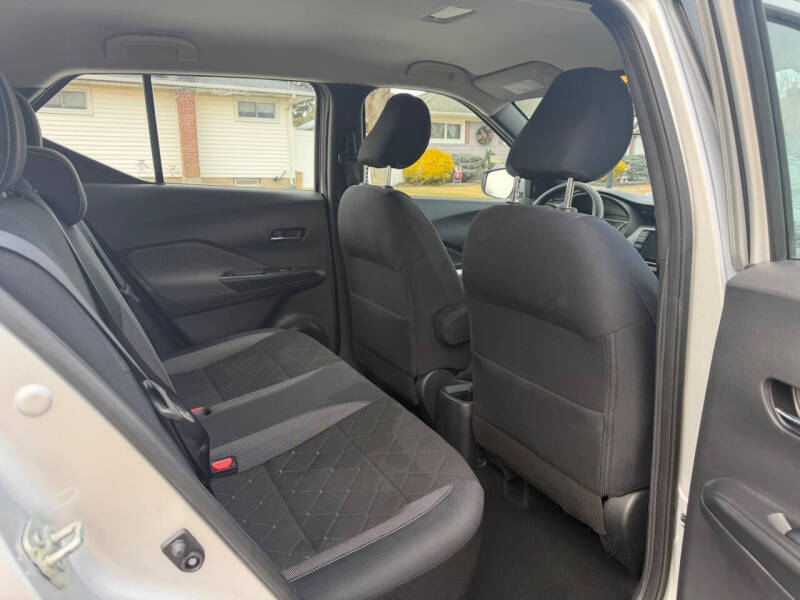 2018 Nissan Kicks SV