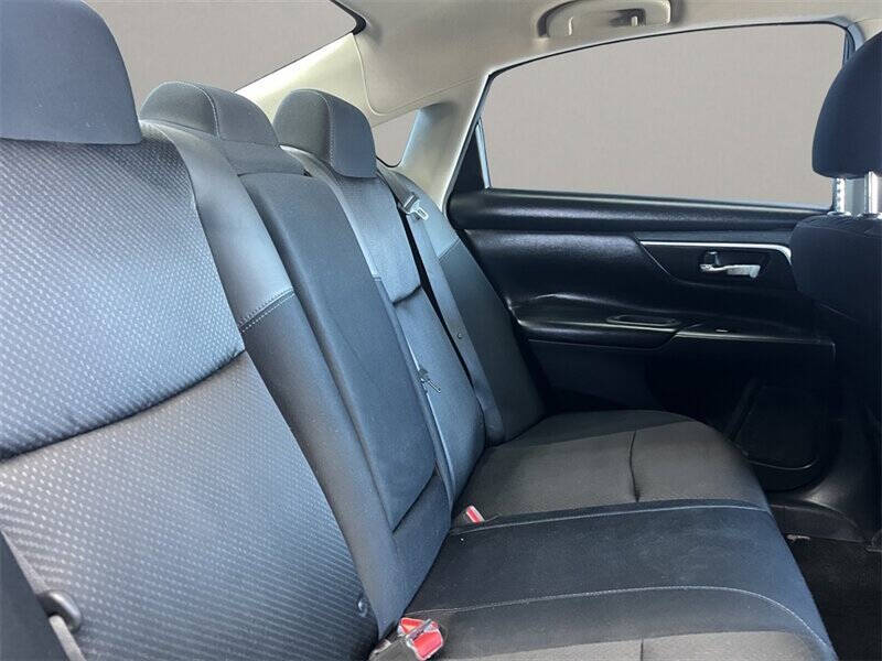 2016 Nissan Altima 2.5 SR