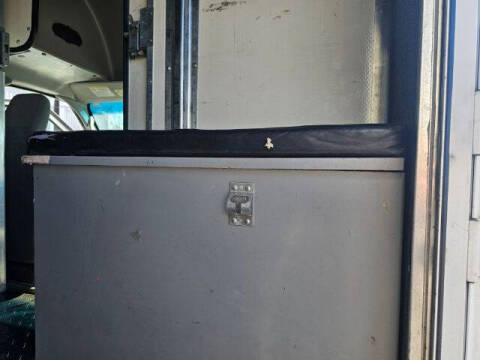 2017 Ford E-Series E-450 SD