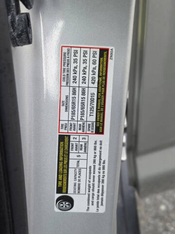 2011 Nissan Versa 1.8 S