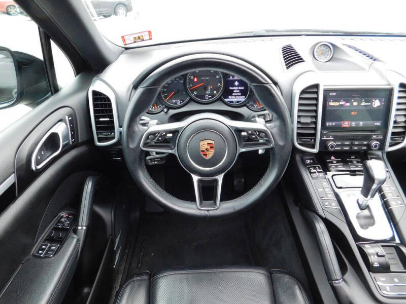 2017 Porsche Cayenne