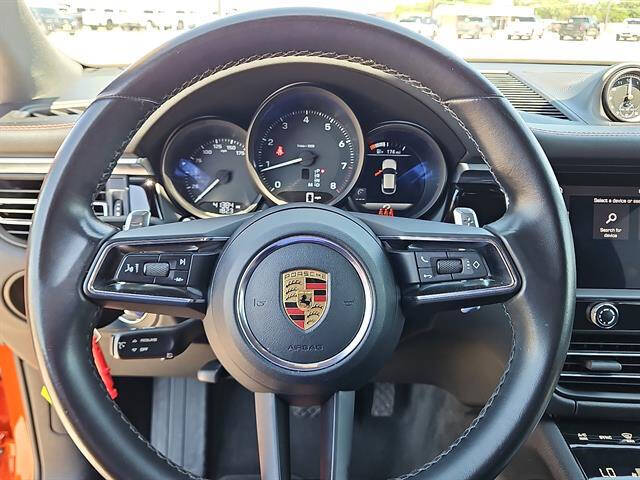 2022 Porsche Macan