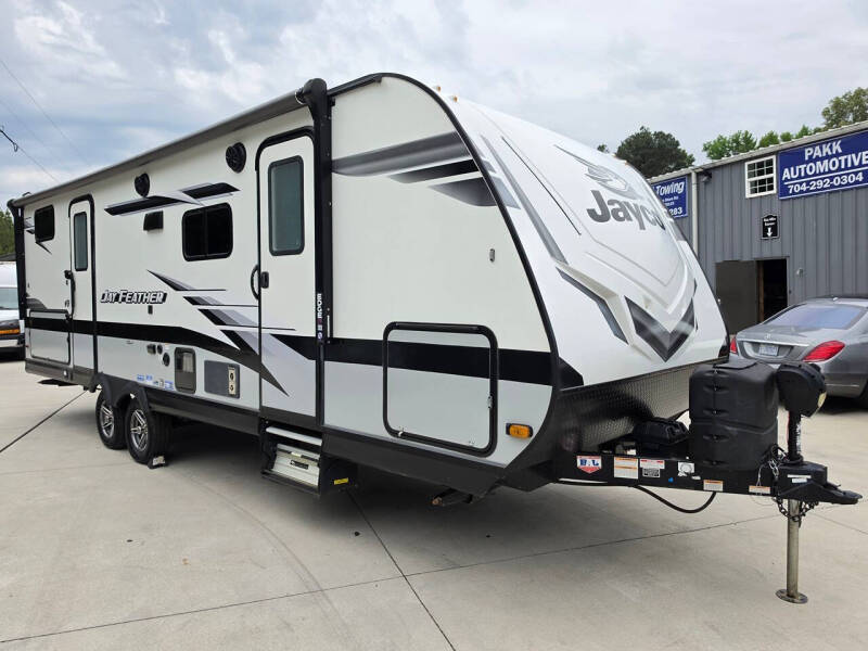 2022 Jayco Jay Feather