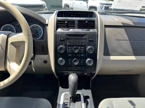 2011 Ford Escape XLS
