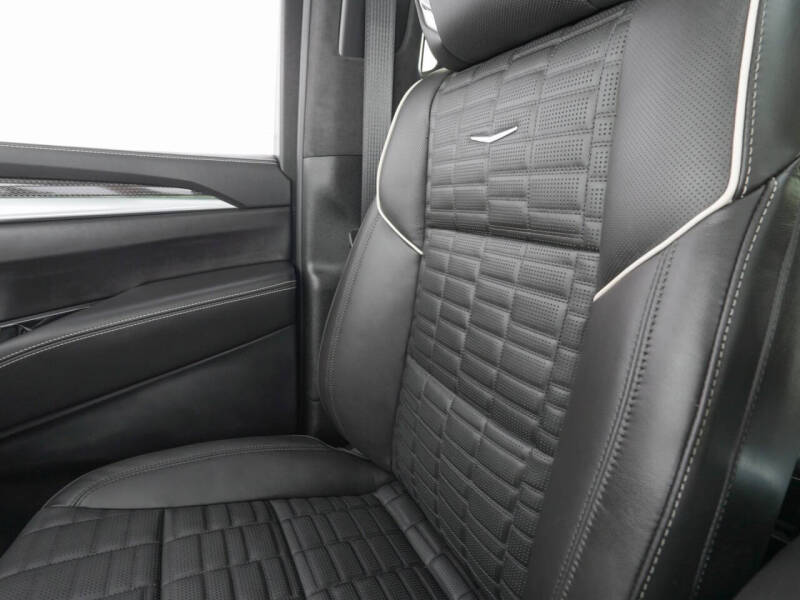 2026 Cadillac Escalade-V ESV