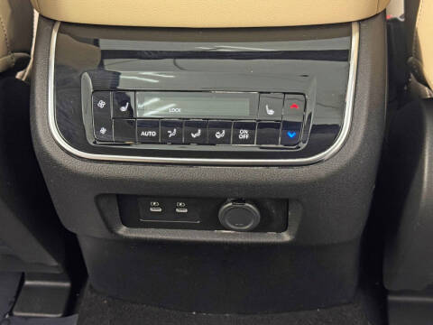 2025 Infiniti QX80 Pure