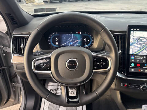 2025 Volvo XC90 B6 Plus Bright Theme 7P