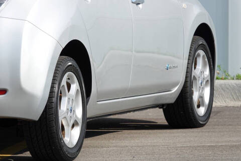 2011 Nissan LEAF SV