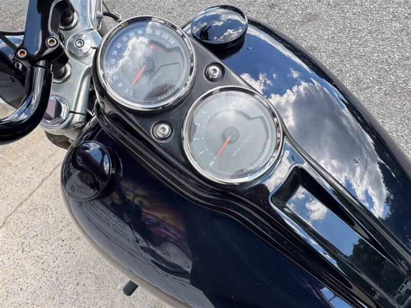 2019 Harley-Davidson FXLR -