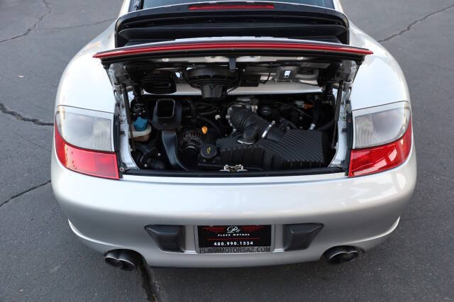2004 Porsche 911 Carrera 4S