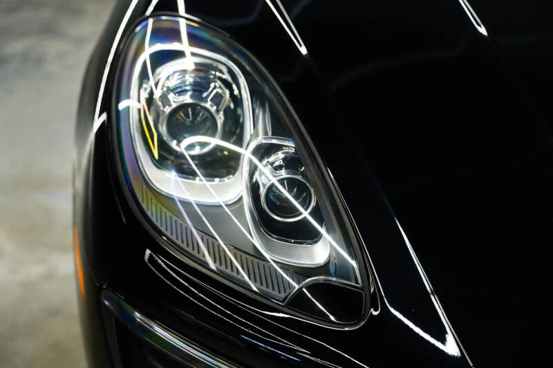 2018 Porsche Macan S
