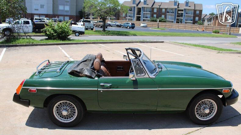 1977 MG B