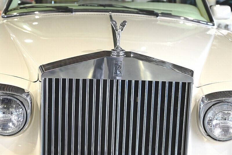 1986 Rolls-Royce Corniche
