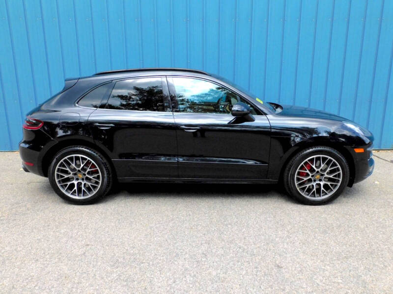 2017 Porsche Macan