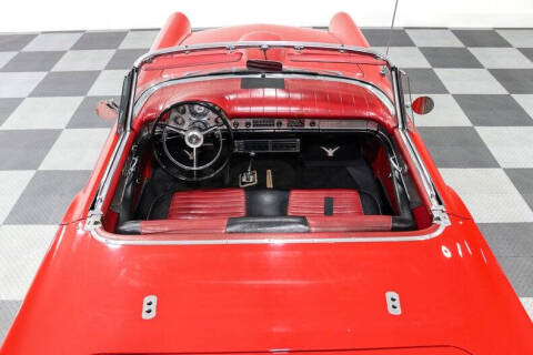 1957 Ford Thunderbird