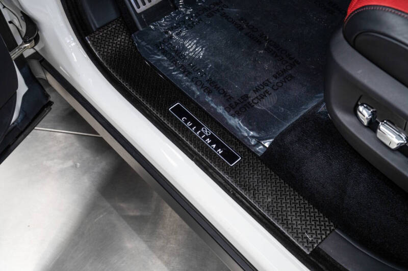 2023 Rolls-Royce Black Badge Cullinan