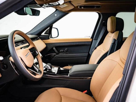 2025 Land Rover Range Rover Sport P460e Dynamic SE