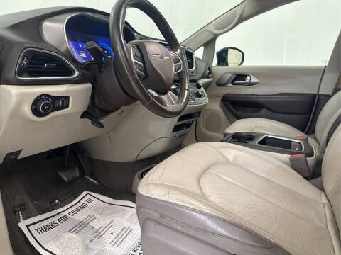 2018 Chrysler Pacifica Touring L Plus