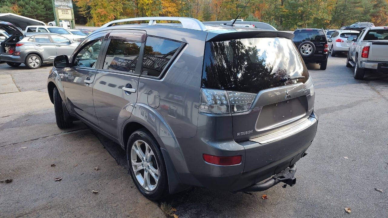 2008 Mitsubishi Outlander for sale at Strong Auto Services LLC in Chichester, NH