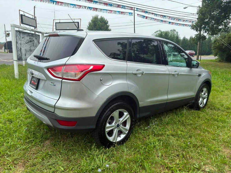 2015 Ford Escape SE