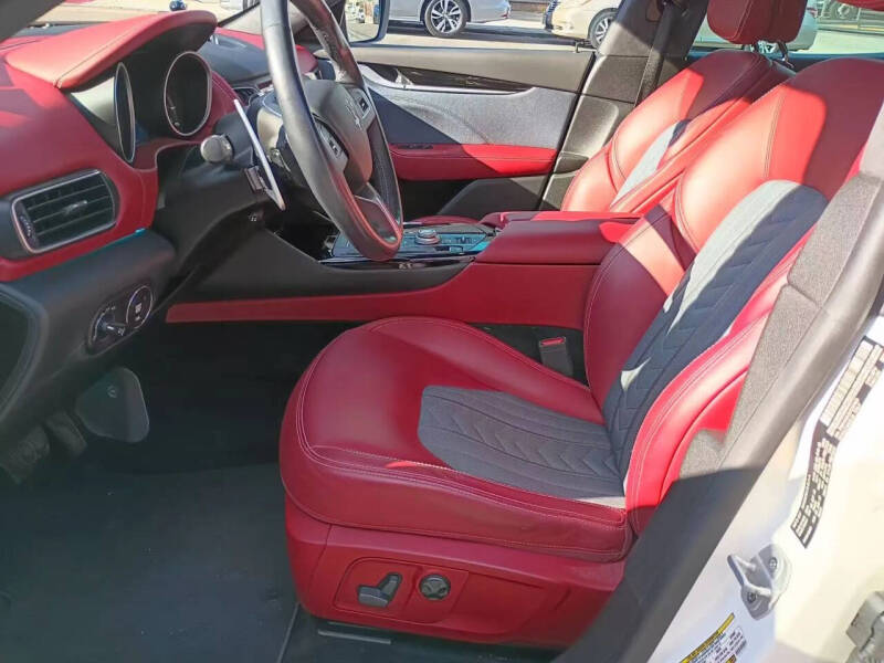 2018 Maserati Levante GranLusso