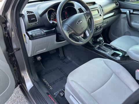2014 Kia Sorento LX