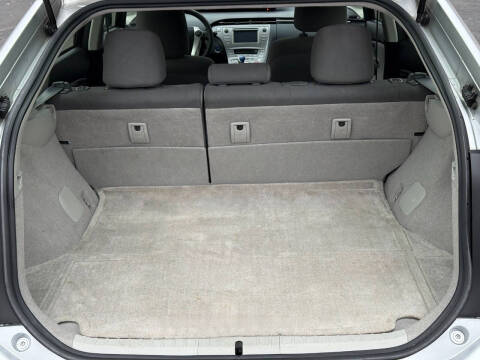 2012 Toyota Prius Two