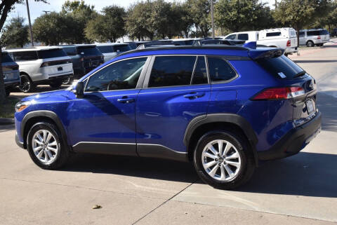 2024 Toyota Corolla Cross LE