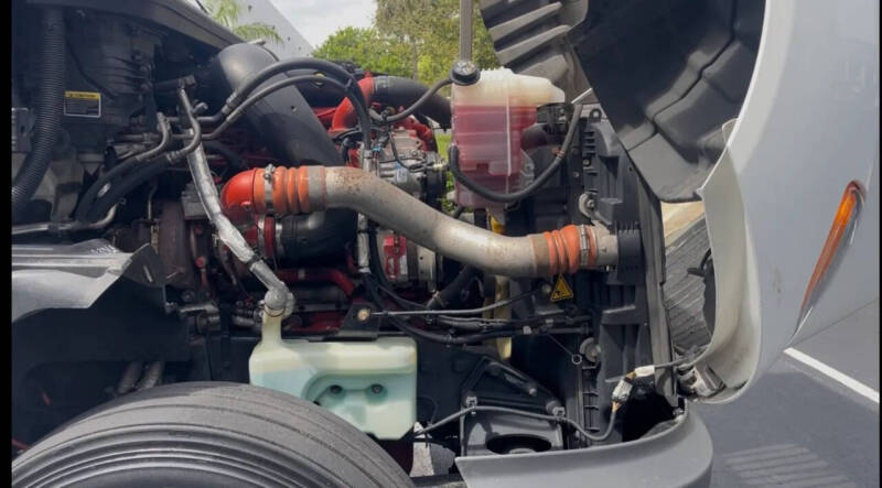 2019 International LT625