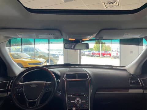 2017 Ford Explorer Platinum