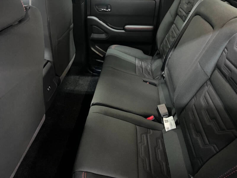 2025 Nissan Frontier