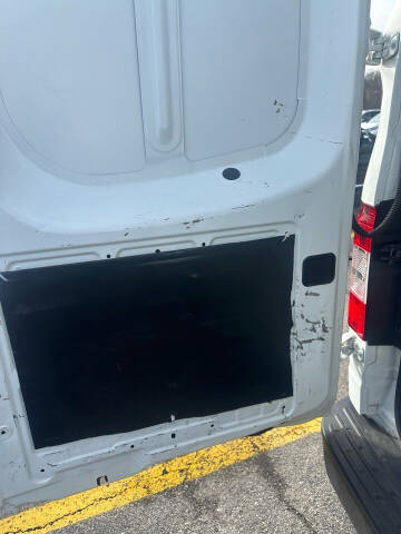 2017 Nissan NV 1500 S