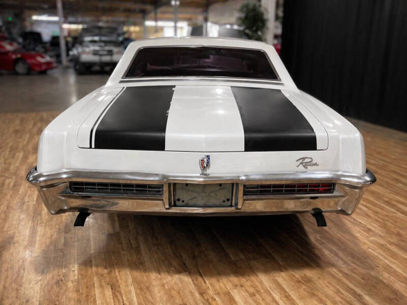 1965 Buick Riviera