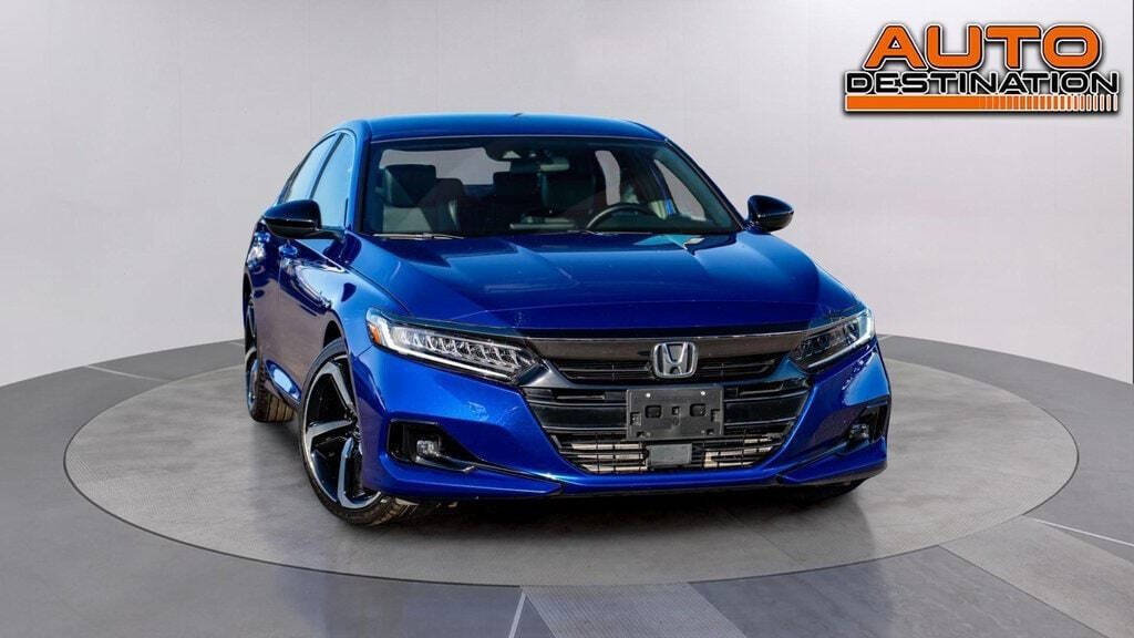 2021 Honda Accord for sale at Auto Destination in Puyallup, WA