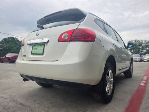 2015 Nissan Rogue Select S