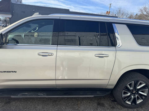 2021 Chevrolet Suburban LT