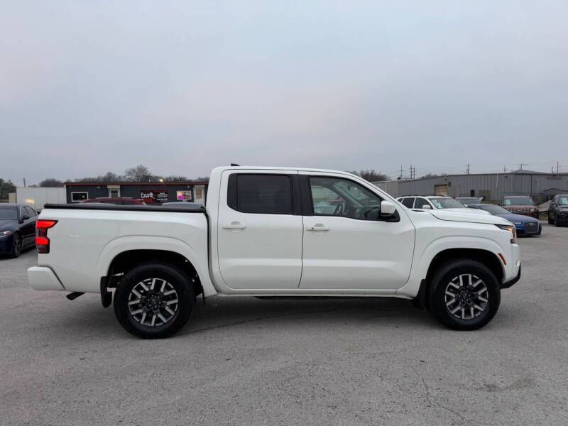 2023 Nissan Frontier SV