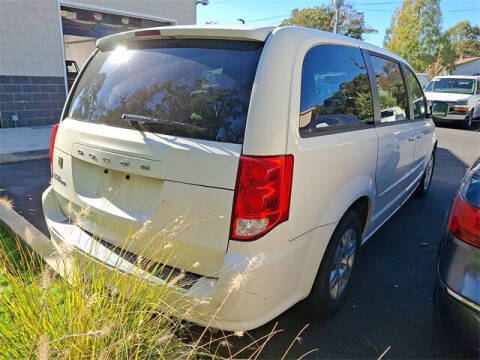2013 Dodge Grand Caravan SE