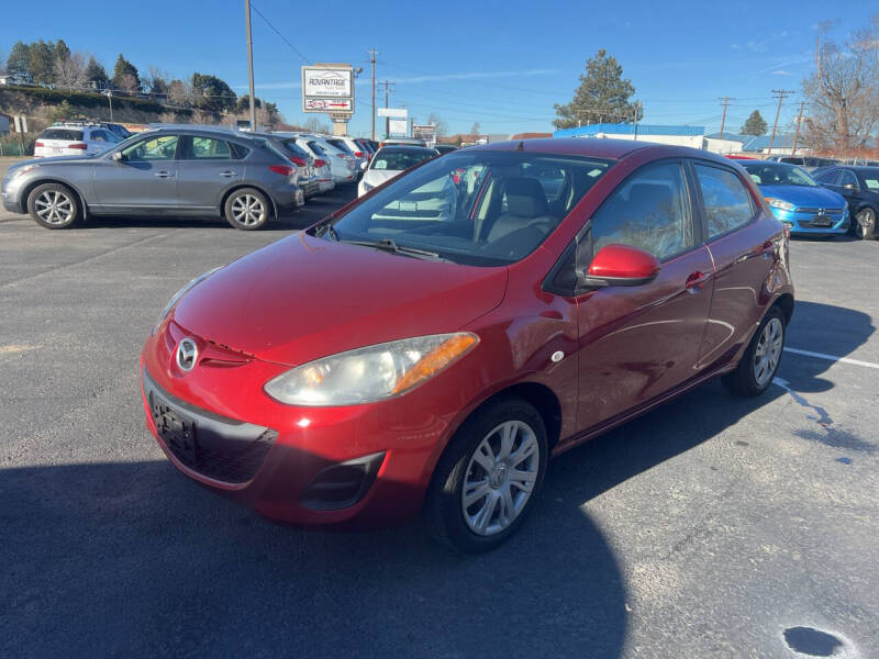 2014 Mazda Mazda2 Sport photo 4