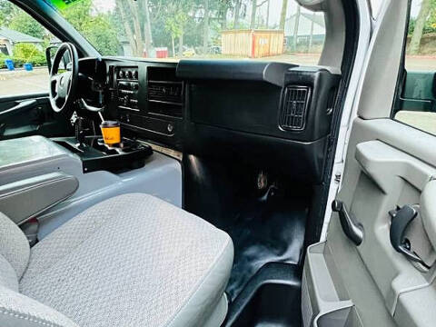 2012 Chevrolet Express 2500