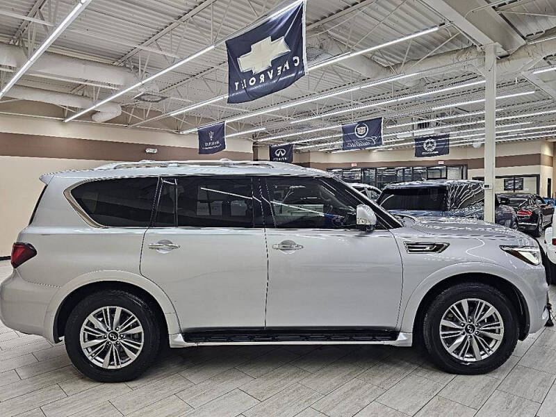 2021 Infiniti QX80 Luxe