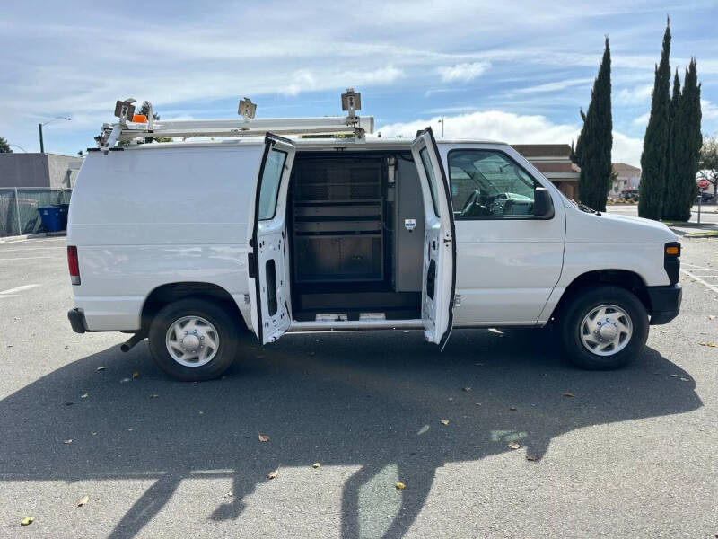 2009 Ford E-Series E-250