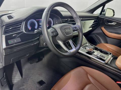 2023 Audi Q7 quattro Premium Plus 55 TFSI
